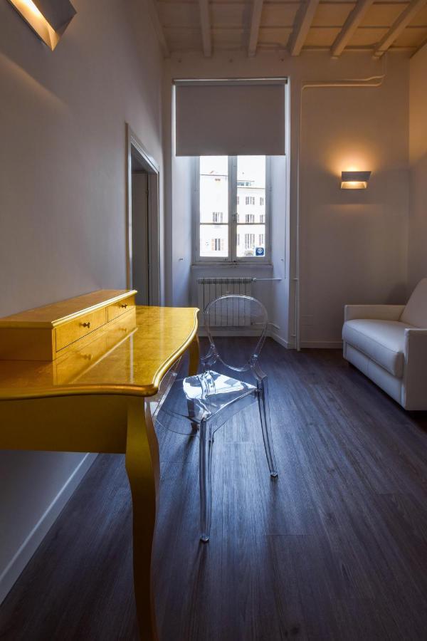 Navona Secret 3* Rom